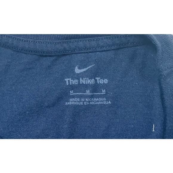 The Nike Short Sleeve Tee Shirt  "RED SOX" - Size Medium - Picture 3 of 3